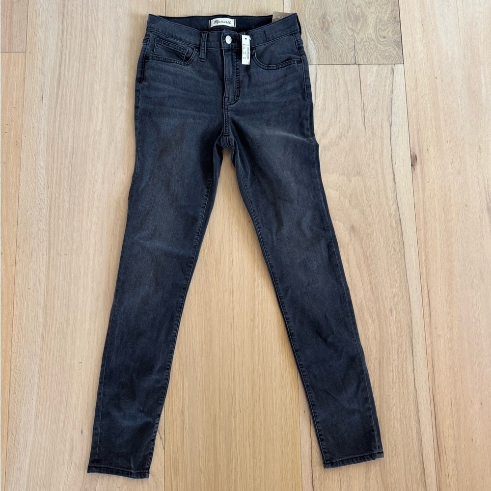 Madewell Roadtripper Jeans Dark Gray Size 26 NWT